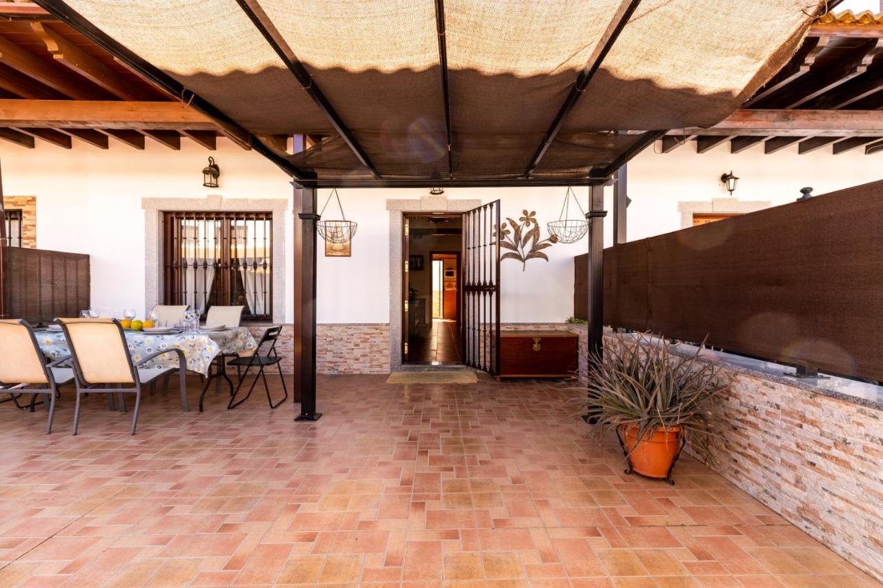 Vll Vivienda Rural A Las Puertas De Donana Villamanrique De La Condesa Exterior foto